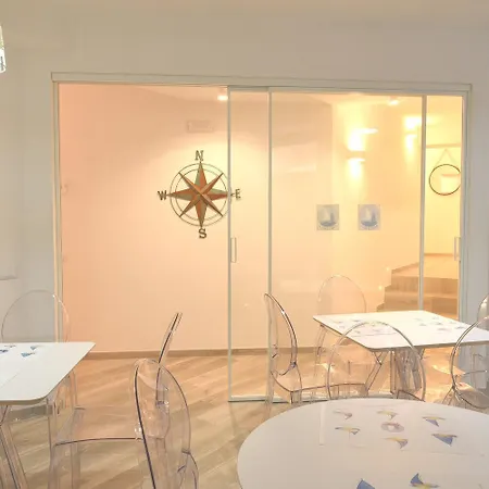 La Vela 4*