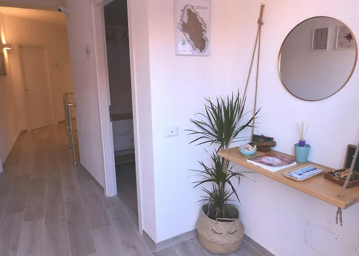 Bed and Breakfast La Vela Giglio Porto